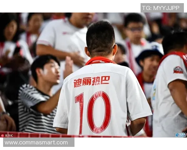 权健与上港激战正酣比分悬念迭起球迷热情高涨的精彩对决