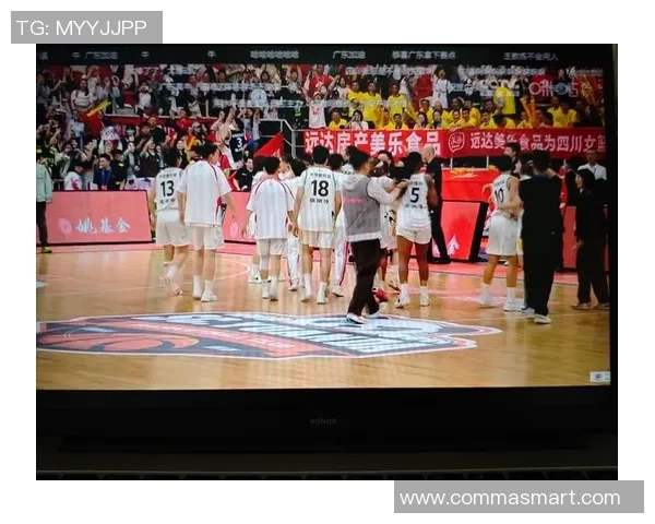 胡金秋的篮球之路：从青涩少年到CBA明星的成长历程与心路历程